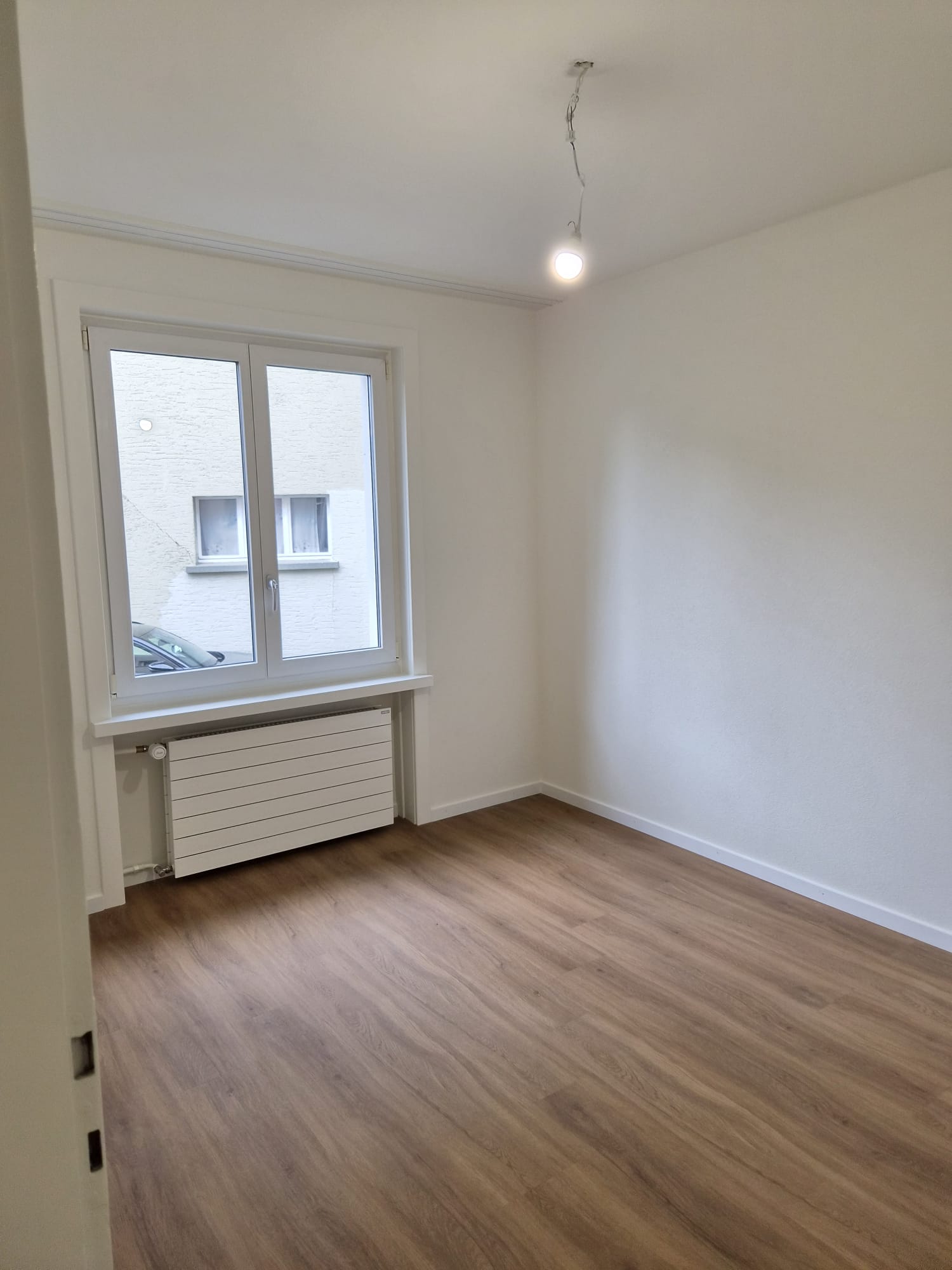 Schlafzimmer nachher – frisch gestrichen
